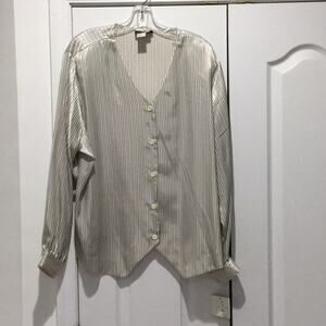 Notations 22 Cream taupe Black stripe front points